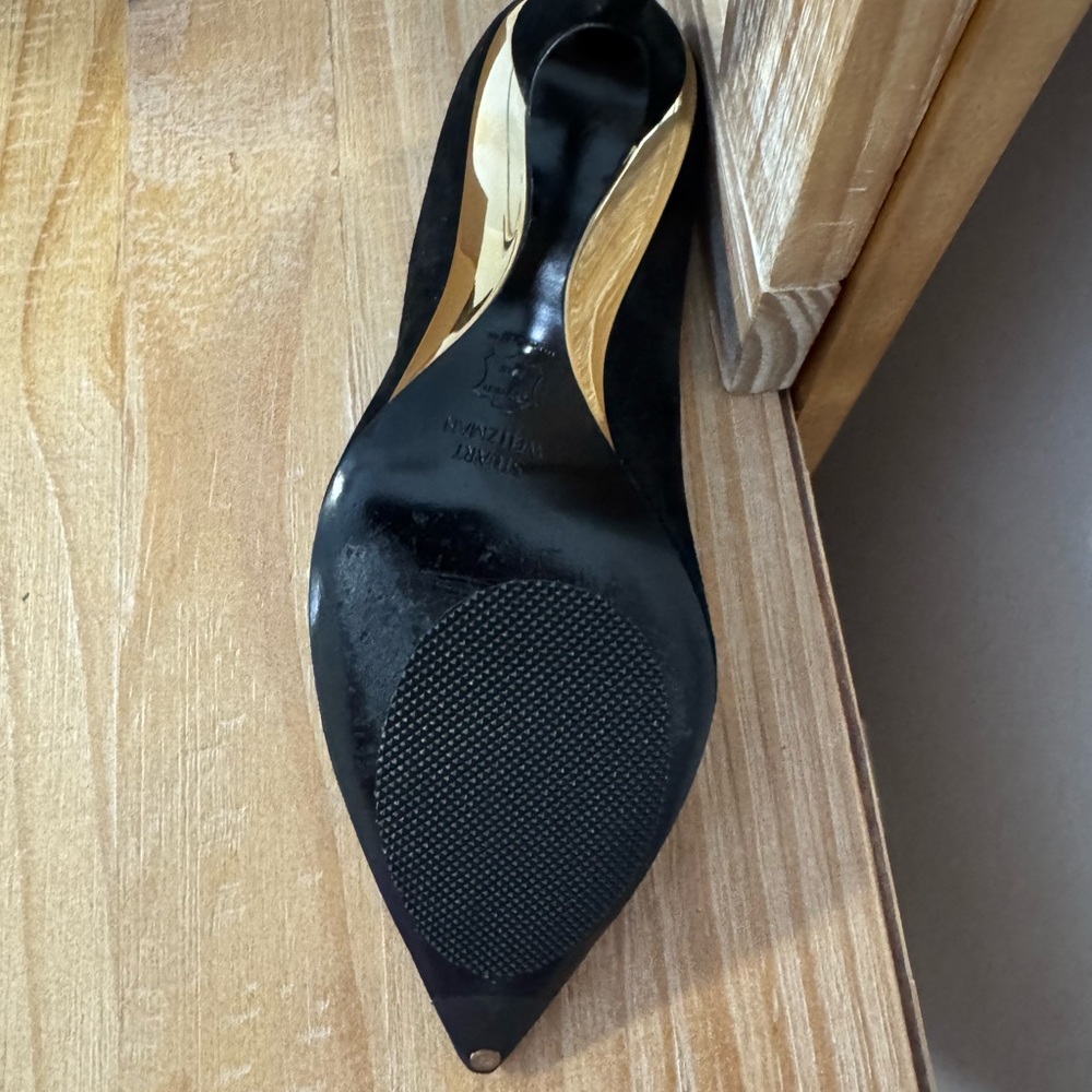 Stuart Weitzman Classic Black Heels - Picture 3 of 11